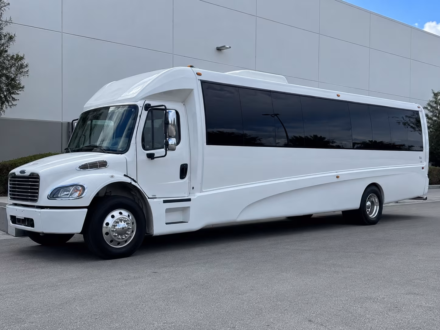 party buses to south lake tahoe make prom night unforgettable